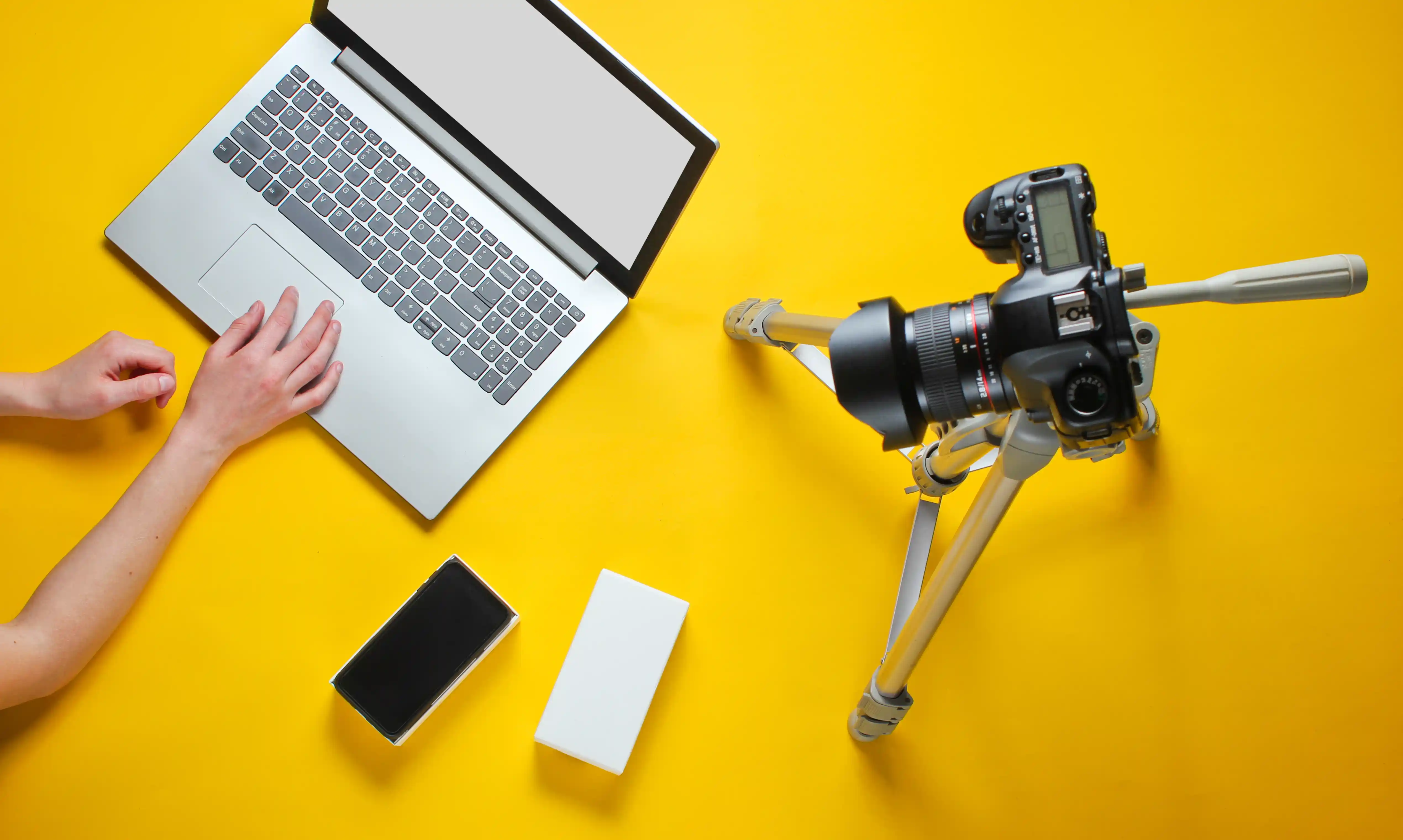 AI-Driven Retail Revolution: Personalization and Business Intelligence Take Center Stage